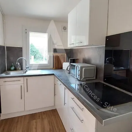 Independant Avec Climatisation, Wifi Et Espace Exterieur