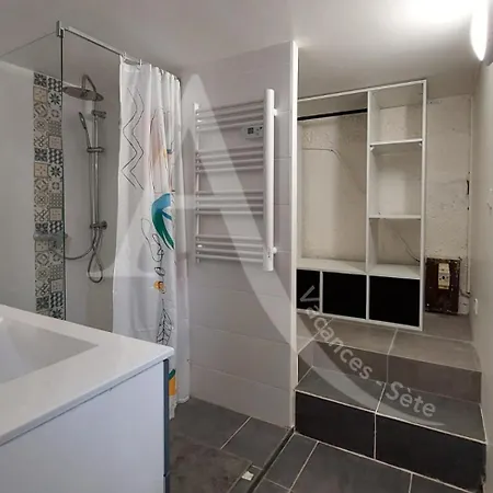 Independant Avec Climatisation, Wifi Et Espace Exterieur Appartement